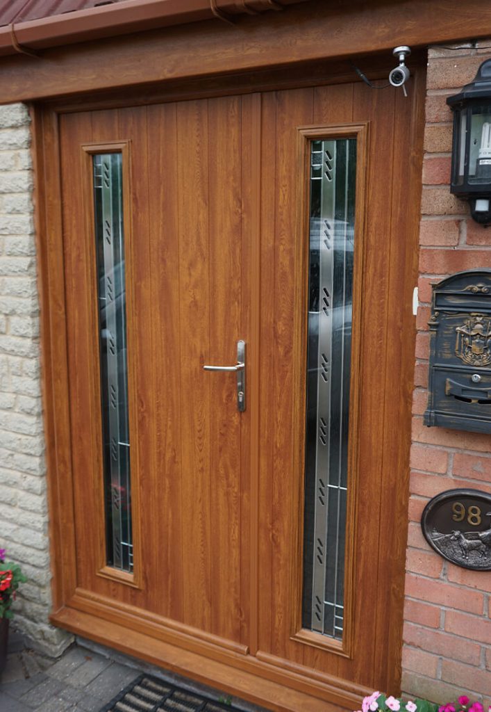 Solidor oak effect composite door